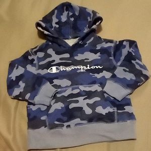 Size 3t Champion sweater